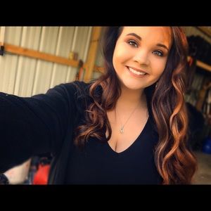 Meet your Posher, Savannah